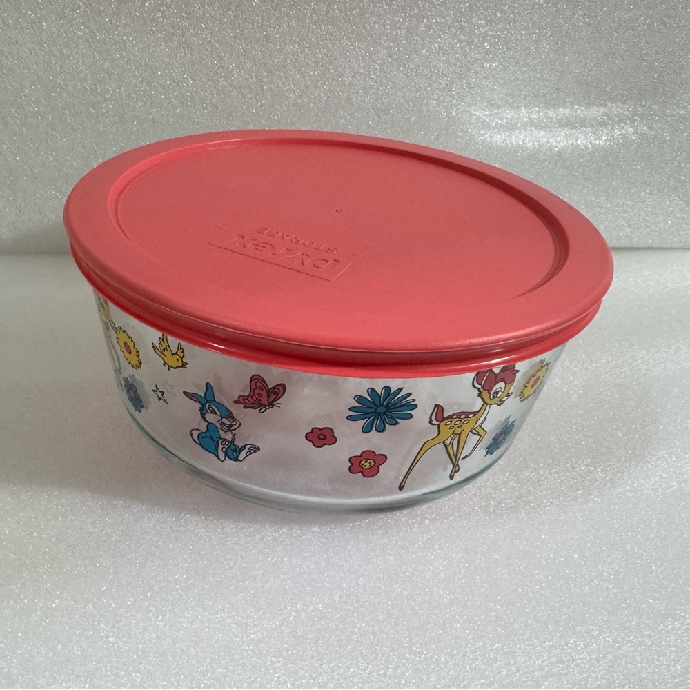 Pyrex Disney Bambi Thumper Glass Bowl with Red Lid 7 cup